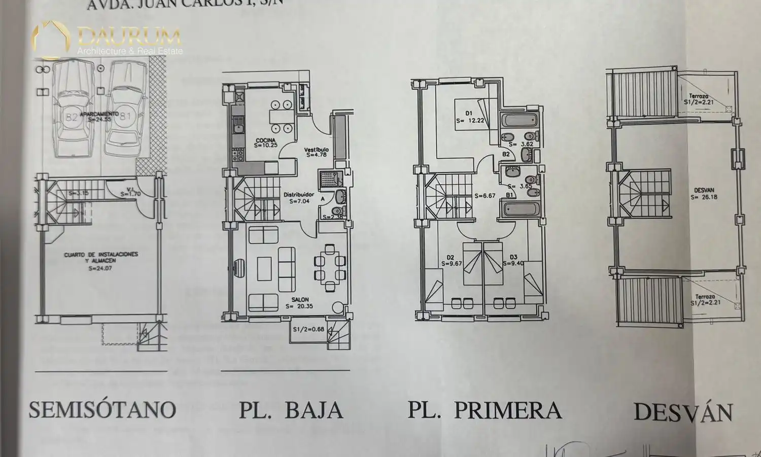 Einfamilien-Reihenhaus zum Verkauf in Alcalá de Henares mit Klimaanlage, Heizung und Terrasse