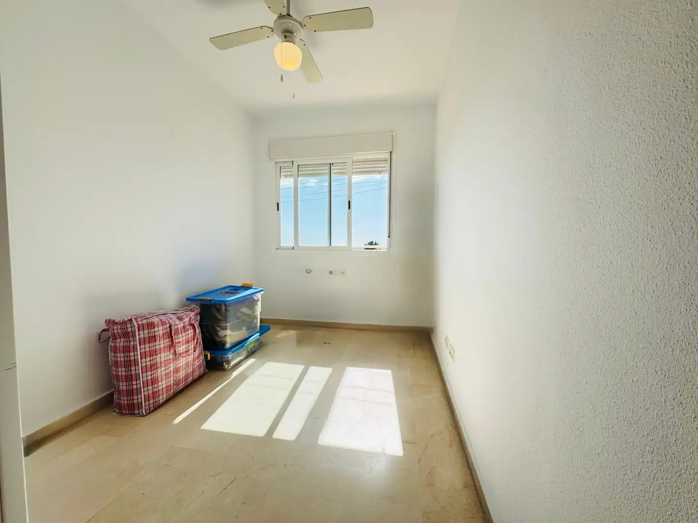 Habitación de Piso en venta en Algeciras con Terraza