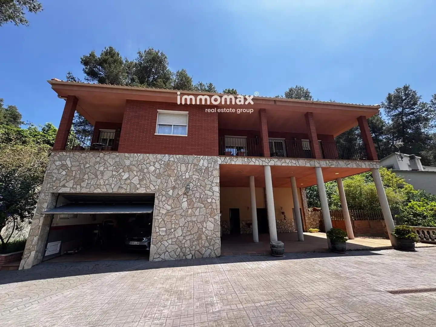 Vista exterior de Casa o chalet en venta en Vallirana con Aire acondicionado, Calefacción y Terraza
