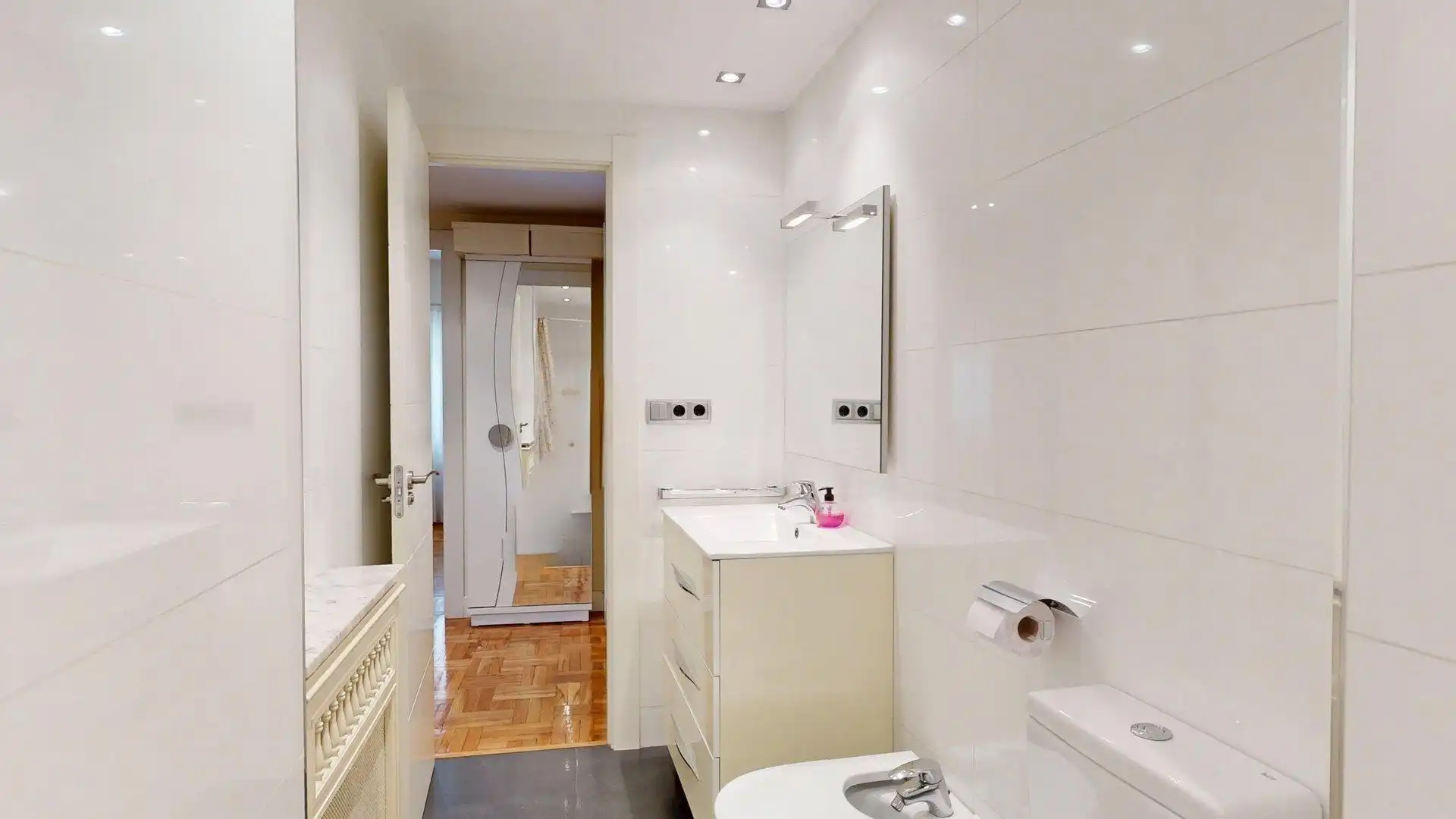 Flat with terrace for sale in Avenida CESAR AUGUSTO 23, imagen 41