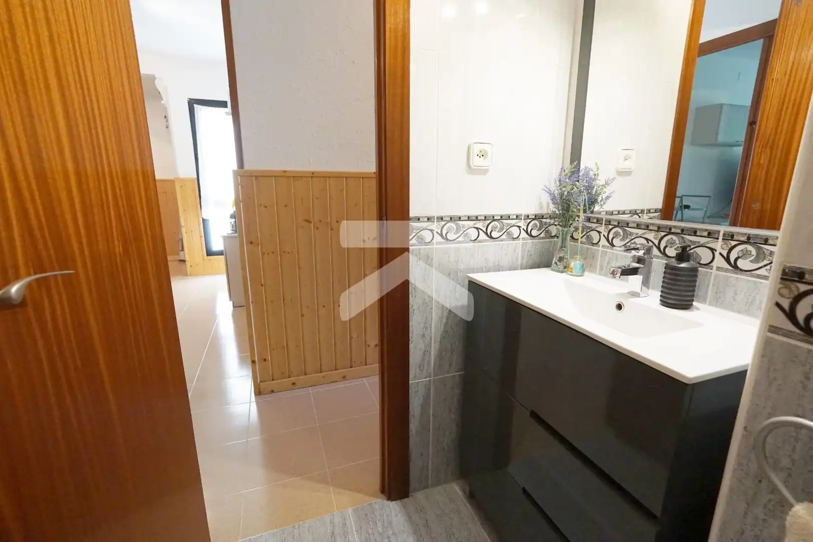 Baño de Piso en venta en Tarragona con Aire acondicionado, Calefacción y Balcón