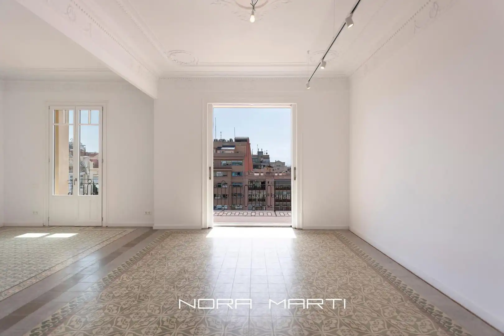 Piso con terraza en alquiler en Eixample, imagen 4