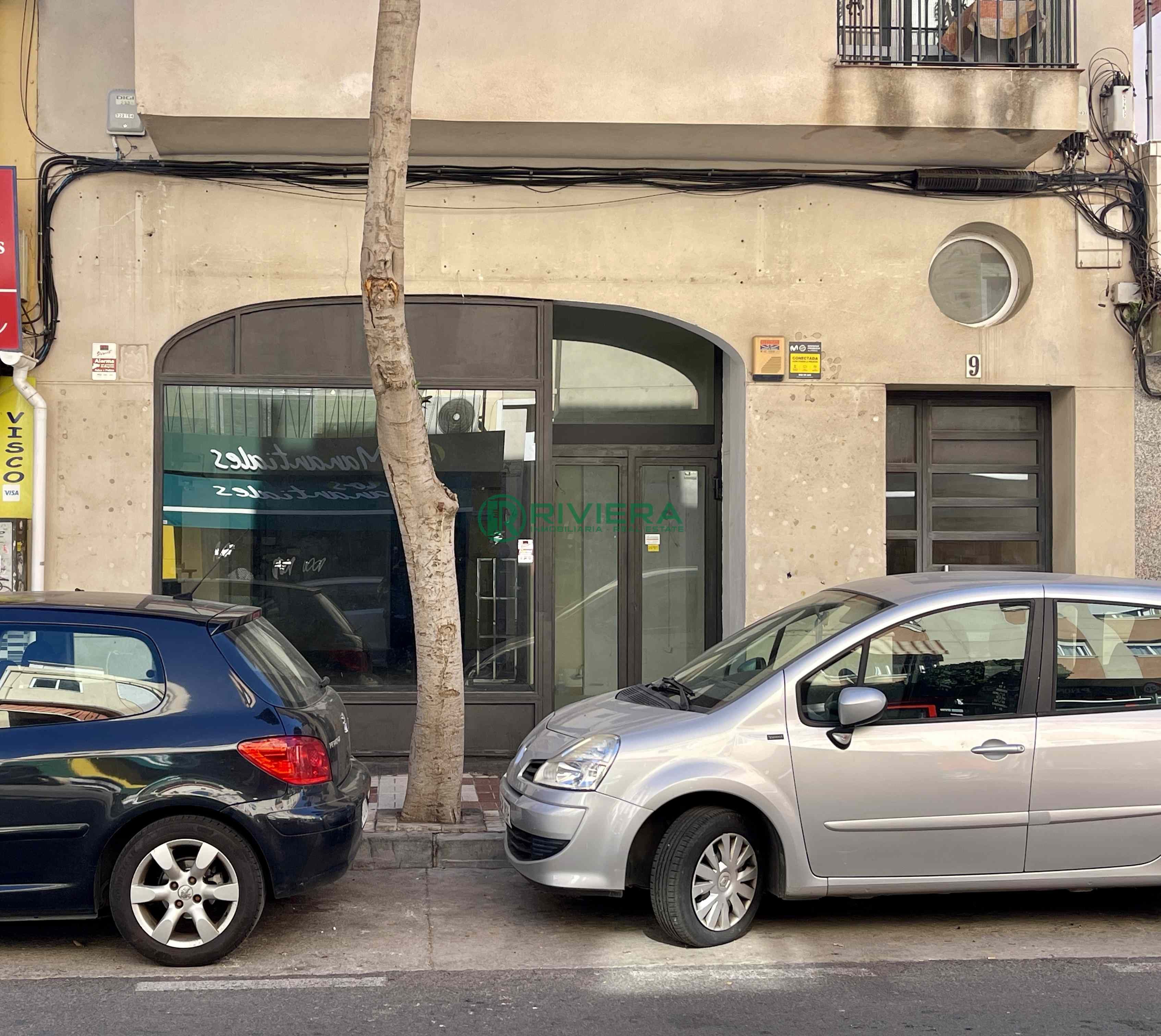 Vista exterior de Local en venda en Torremolinos amb Aire condicionat, Calefacció i Alarma