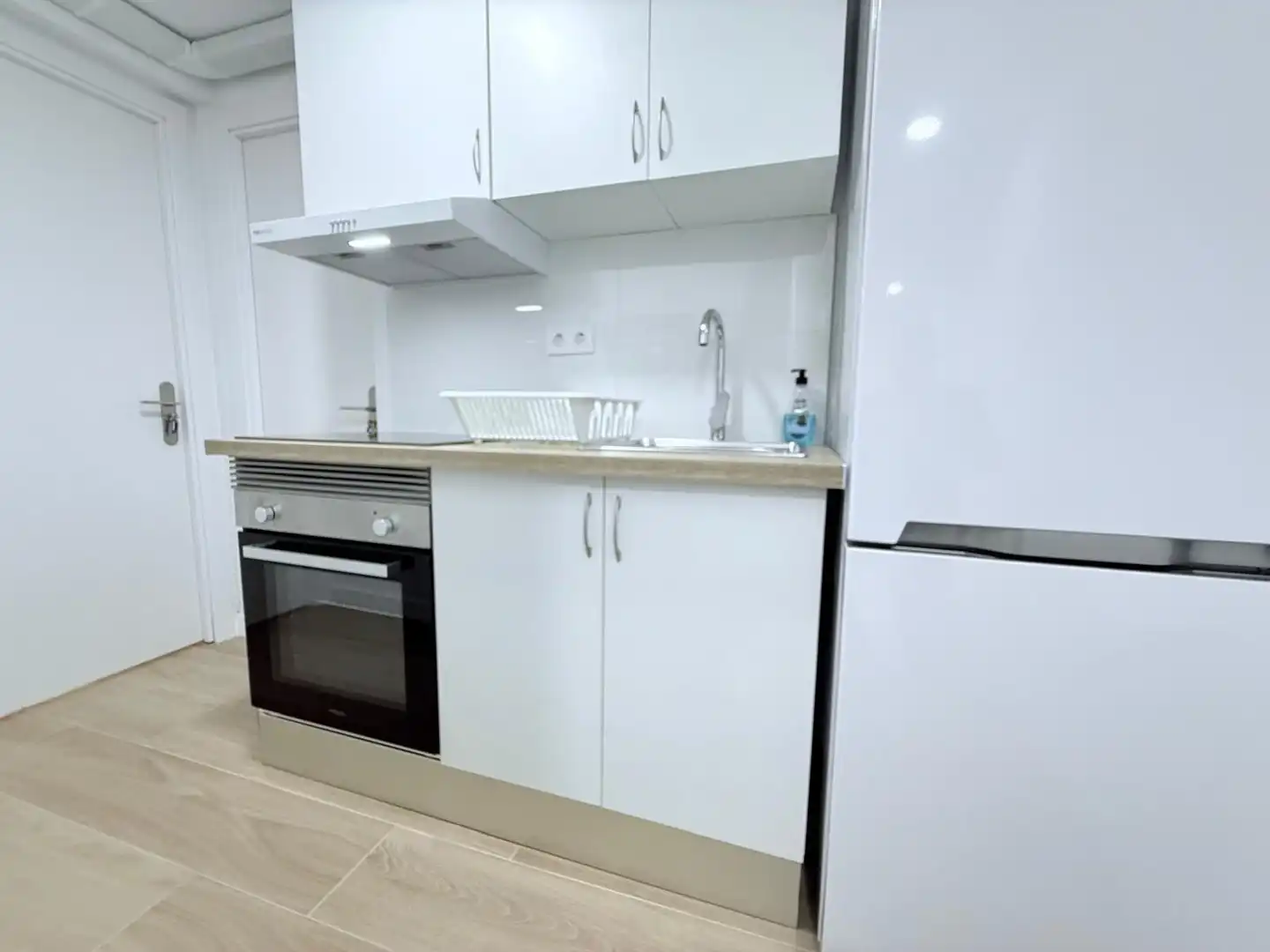 Room in Calle del Puerto del Bruch, 7, Casco Histórico de Vallecas