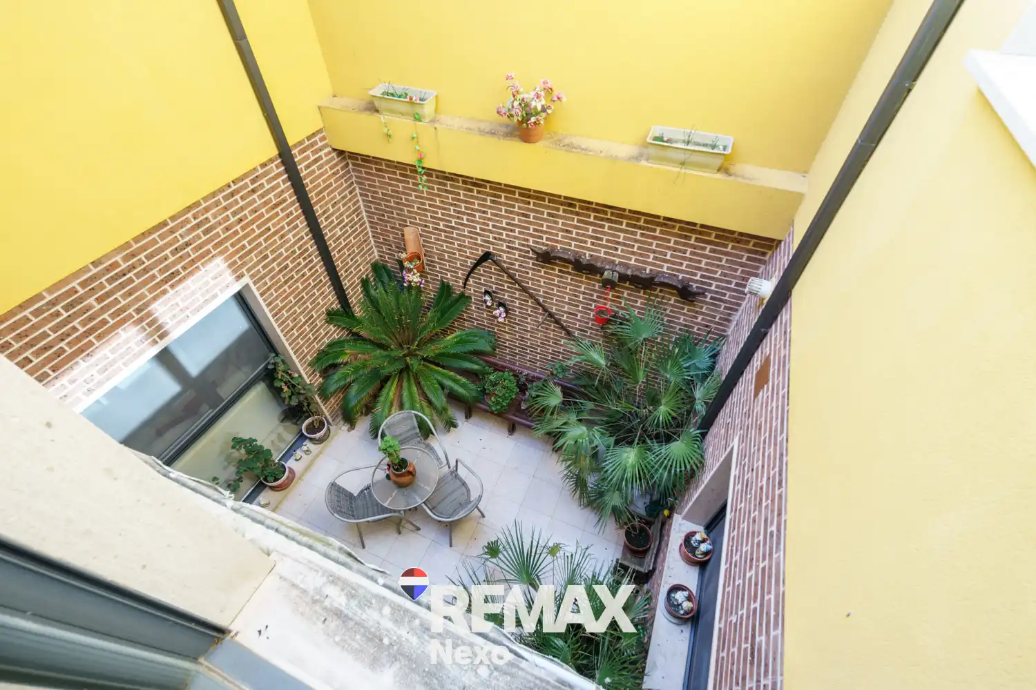 Casa adosada en venta en Cigales con Calefacción, Jardín privado y Terraza