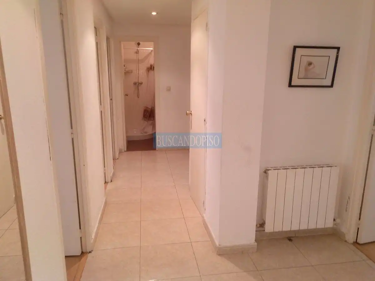Flat for rent in Residencia