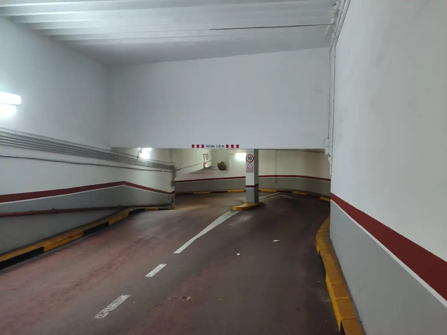 Aparcament de Garatge en venda en Oviedo 