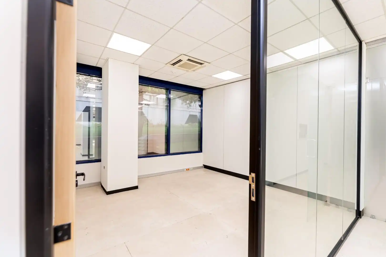 Büro zum Verkauf in Pozuelo de Alarcón mit Klimaanlage und Heizung
