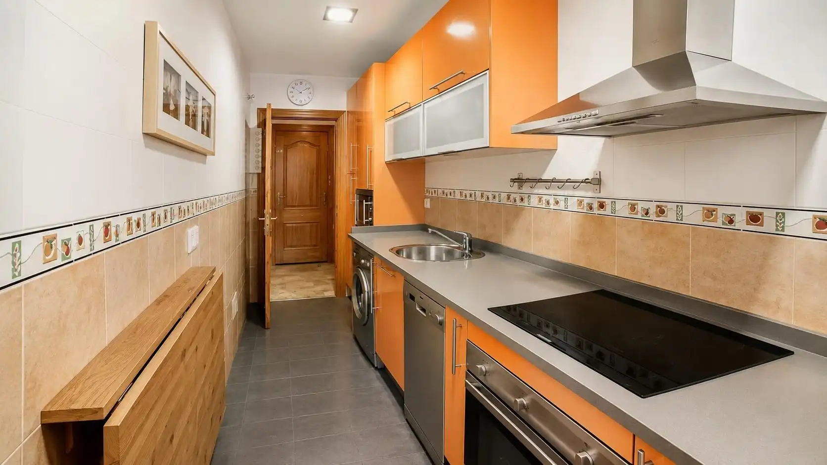 Kitchen of Flat for sale in Málaga  with Air Conditioner, Storage room and Balcony
