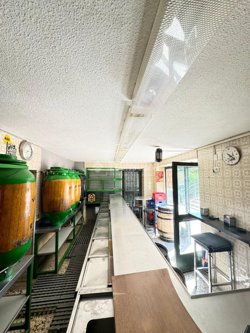 Premises for sale in  Madrid Capital