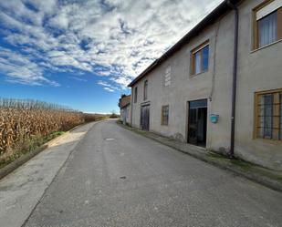 Exterior view of Country house for sale in Valderrey  with Terrace and Balcony