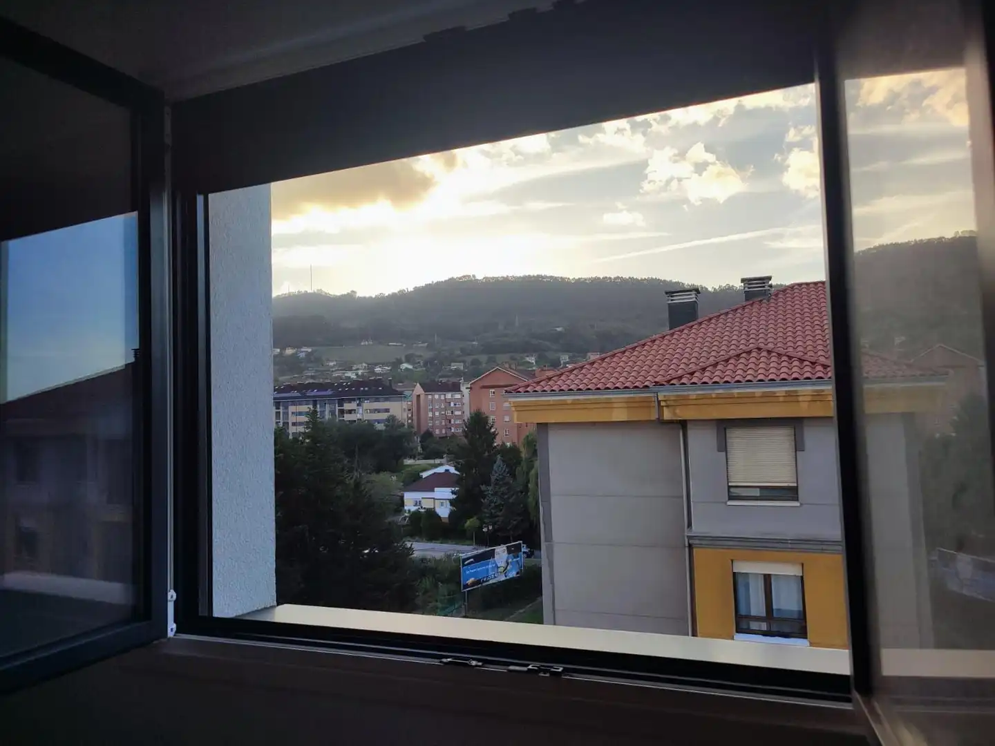 Schlafzimmer von Wohnung zur Miete in Oviedo  mit Heizung, Terrasse und Möbliert