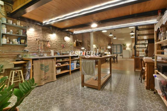 Local comercial en Venta en Muntaner en Sant Gervasi- Galvany