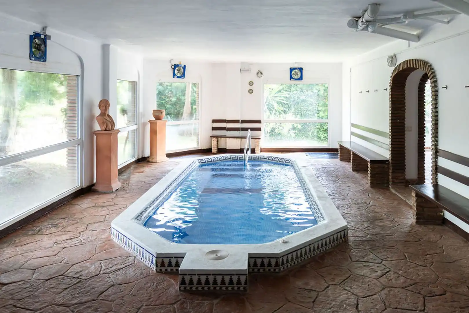 Piscina de Apartament en venda en Torremolinos amb Terrassa i Balcó