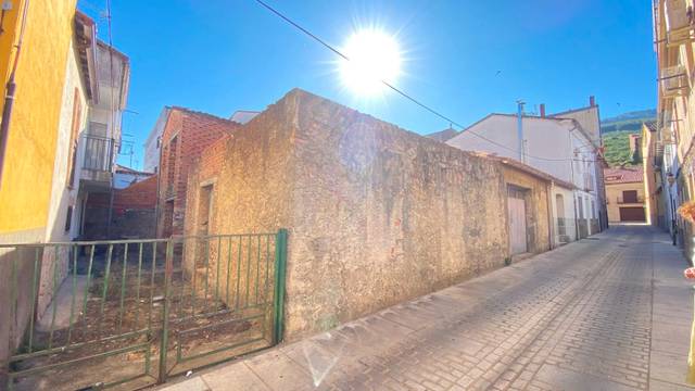 Terreno residencial en Venta en Calle Juzgado en Navaconcejo