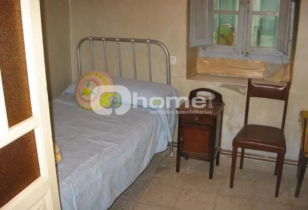 Dormitori de Casa o xalet en venda en Perilla de Castro