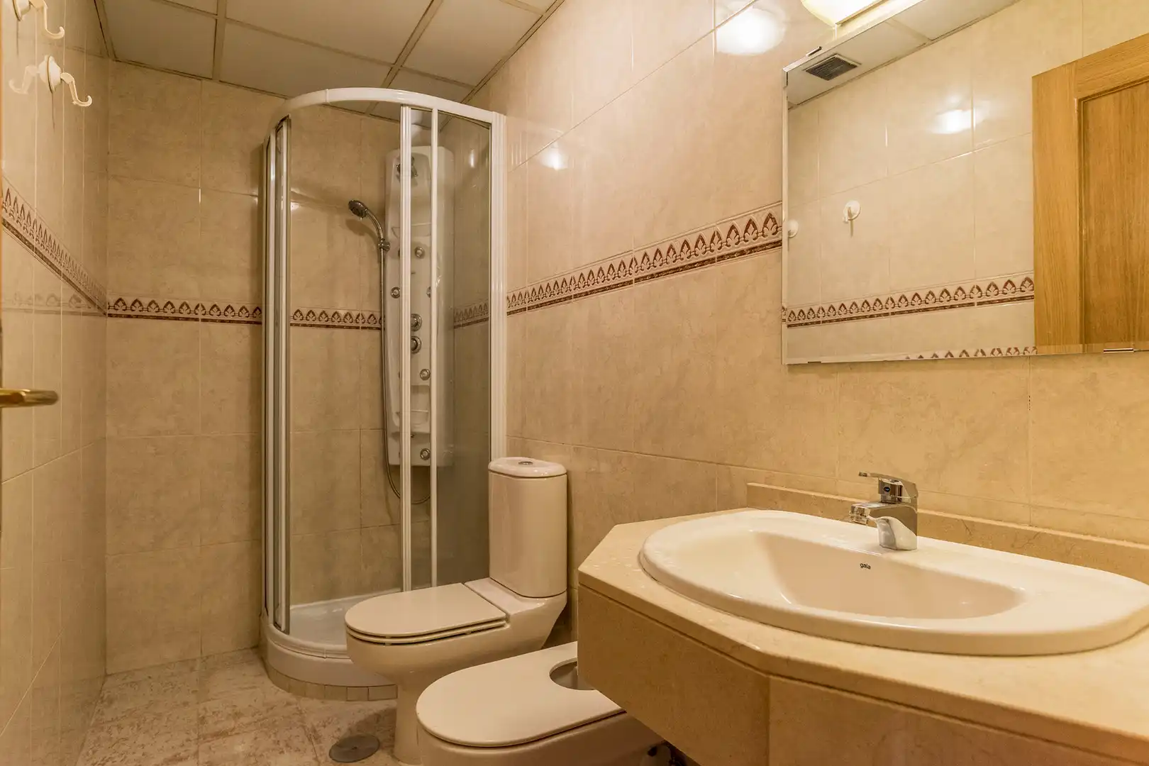 Baño de Apartamento en venta en Carabanchel