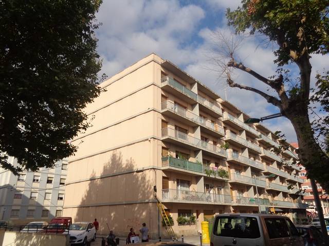 Piso en Venta en Avenida Perpinya en Eixample - Horta Capallera