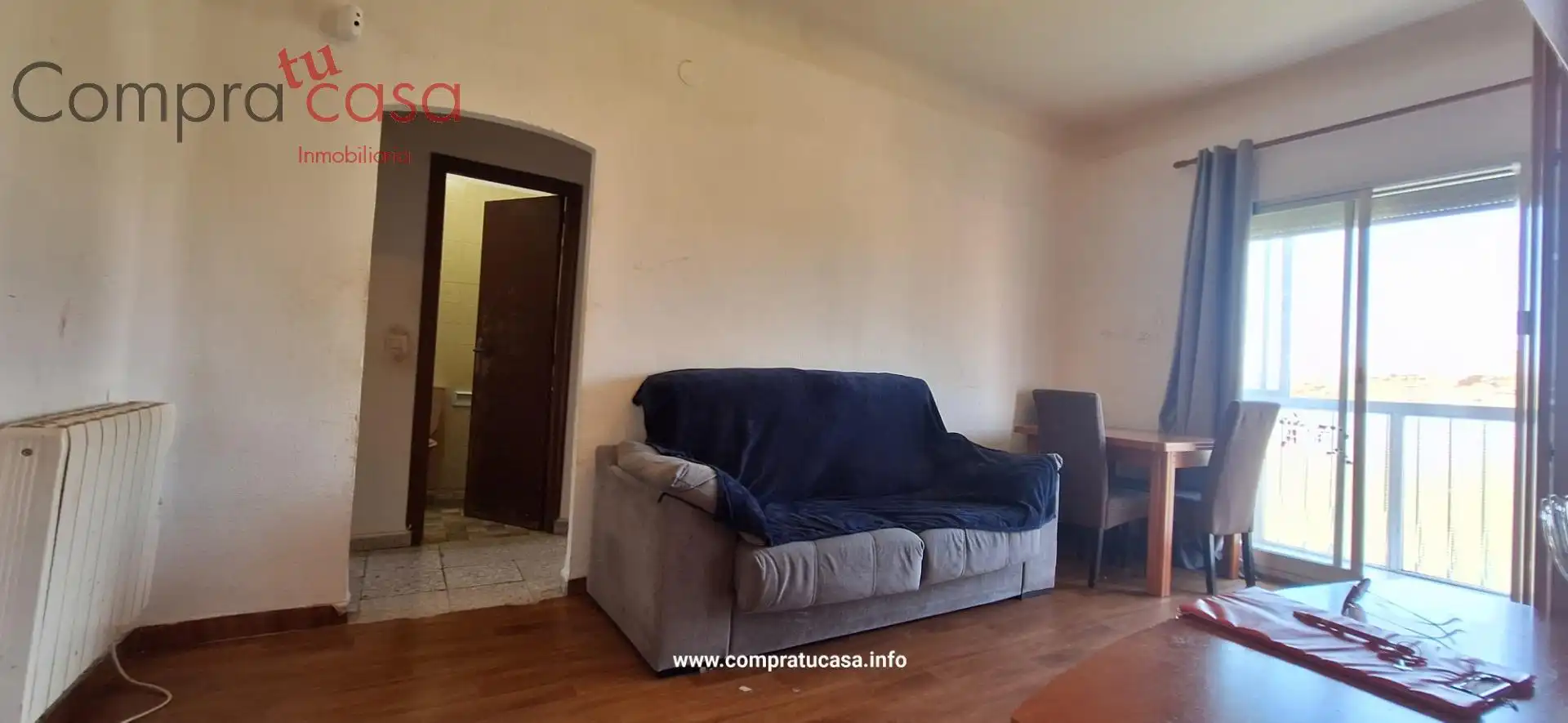 Sala d'estar de Pis en venda en Segovia amb Calefacció i Moblat