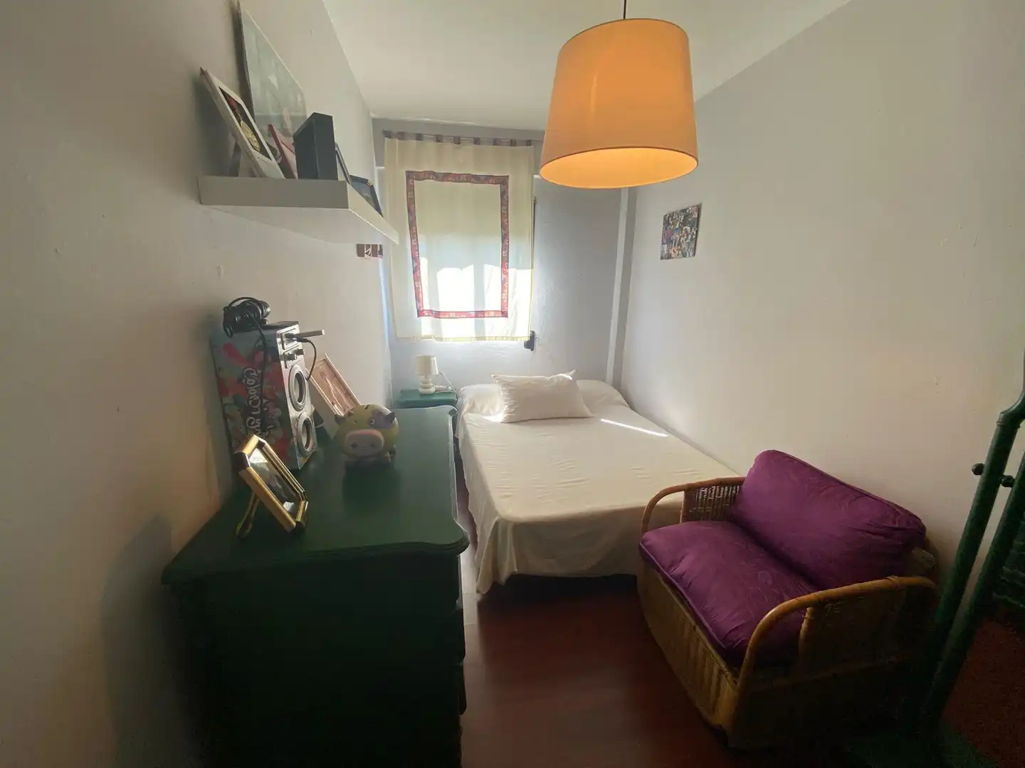 Bedroom of Flat for sale in Sevilla  with Air Conditioner and Terrace
