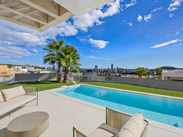 Casa d'obra nova amb piscina en venda a Carrer Figueretes 40A