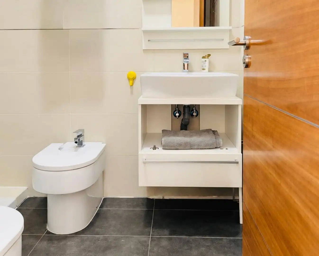 Baño de Piso en venta en Madrid con Calefacción, Jardín privado y Parquet