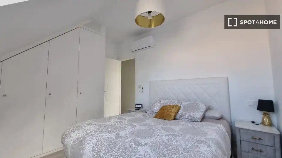 Piso de alquiler en Berruguete