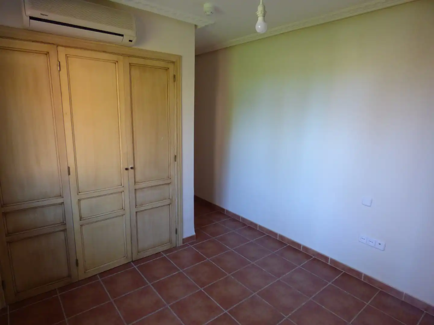 Apartamento con terraza en venta en La Alcaidesa, imagen 7