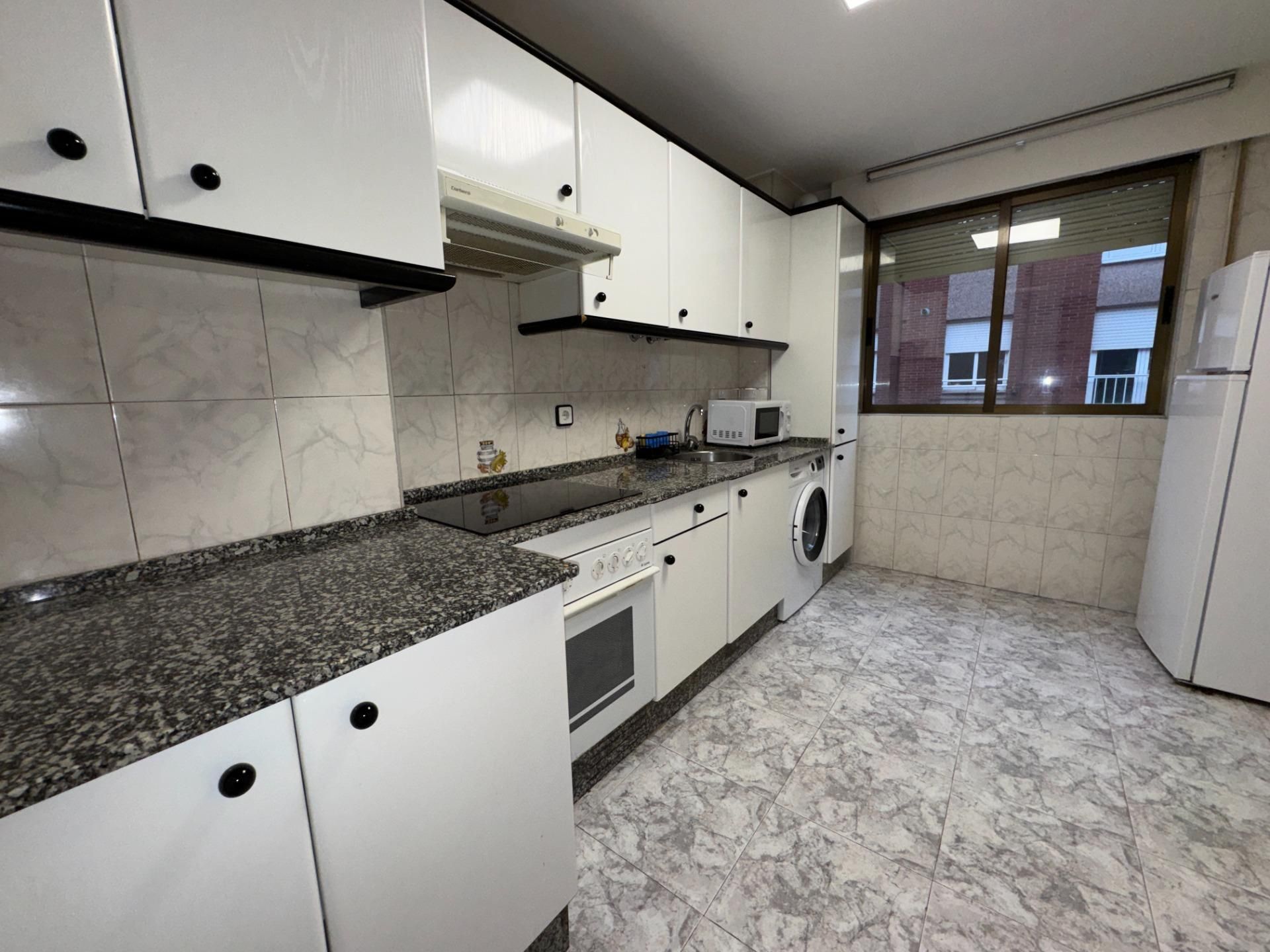 Kitchen of Flat for rent in Ponferrada  with Heating and Furnished