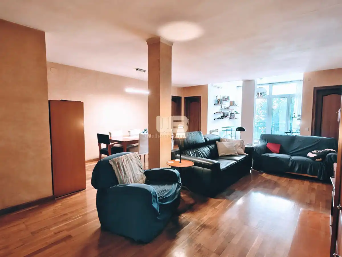 Dúplex en venta en Carrer de Provença, El Camp de l'Arpa del Clot
