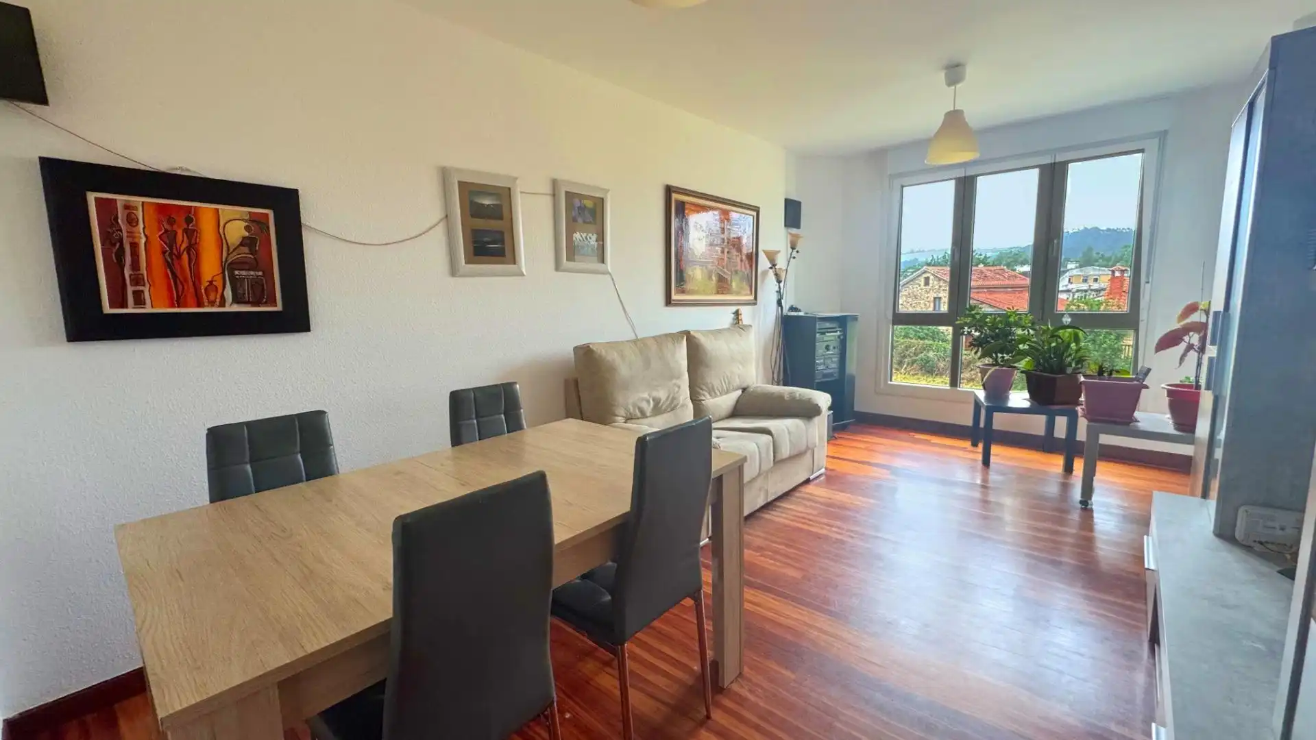 Sala de estar de Piso en venta en Piélagos con Calefacción, Terraza y Trastero