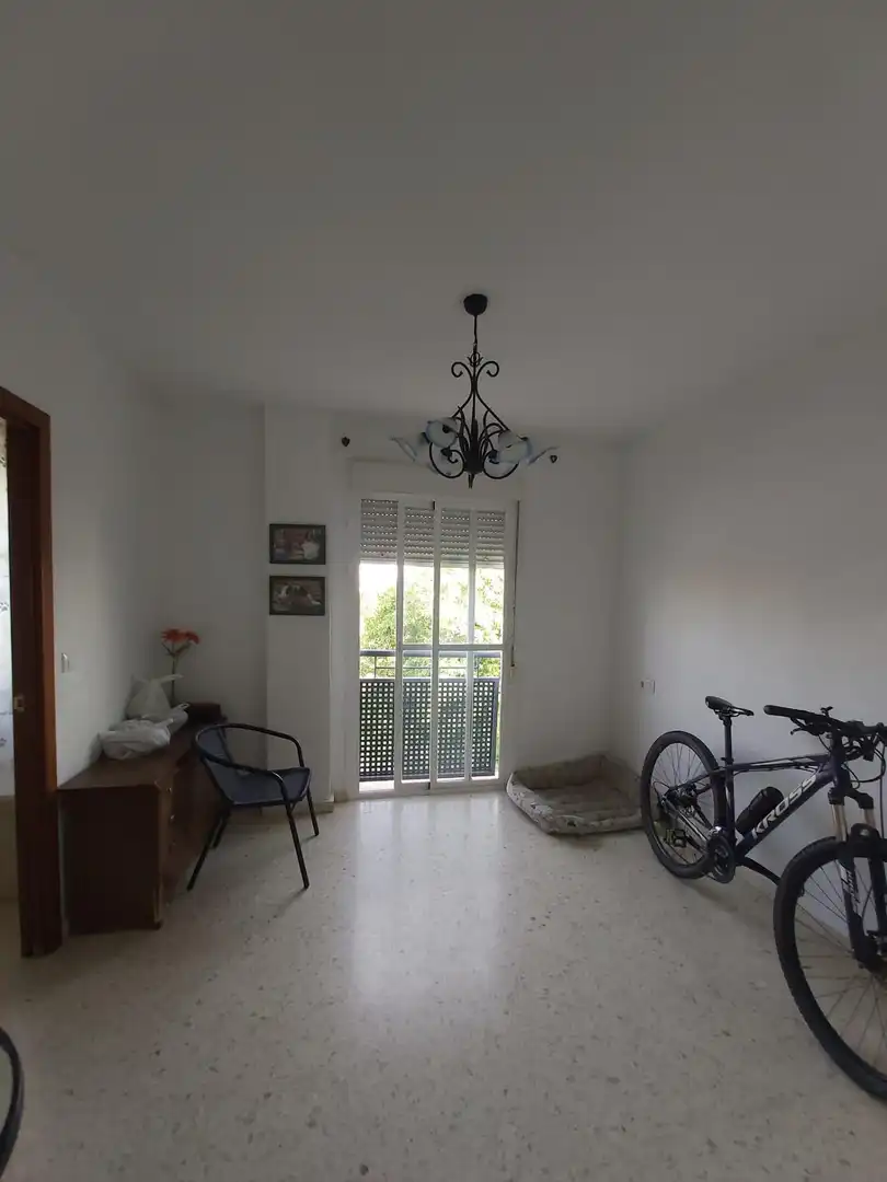Terrasse von Wohnung zum Verkauf in Utrera mit Klimaanlage, Abstellraum und Möbliert