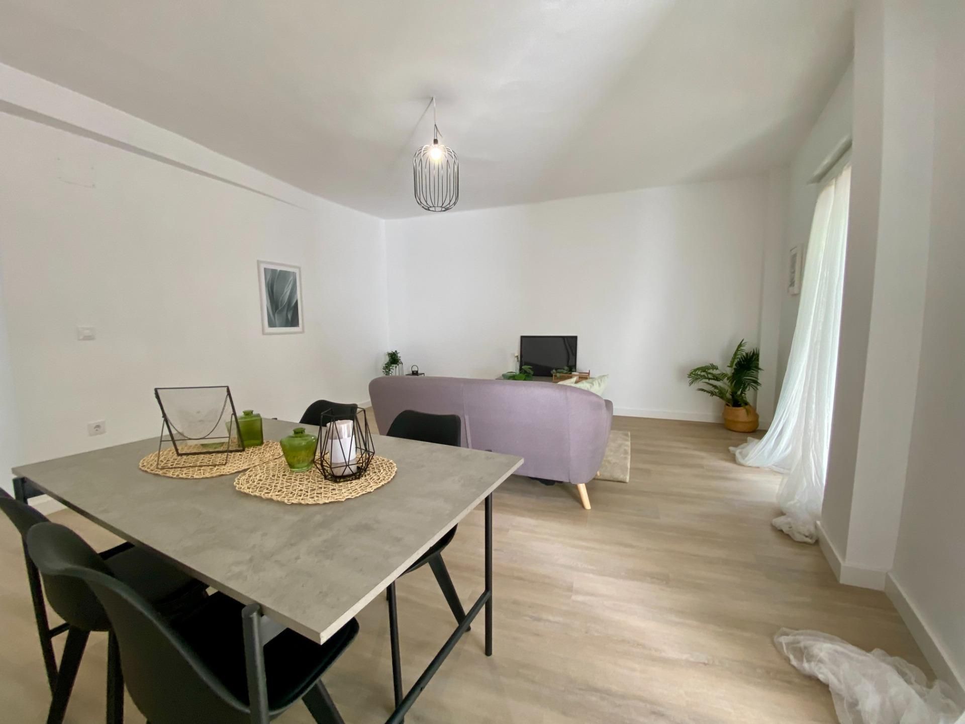 Sala d'estar de Pis en venda en  Sevilla Capital amb Terrassa