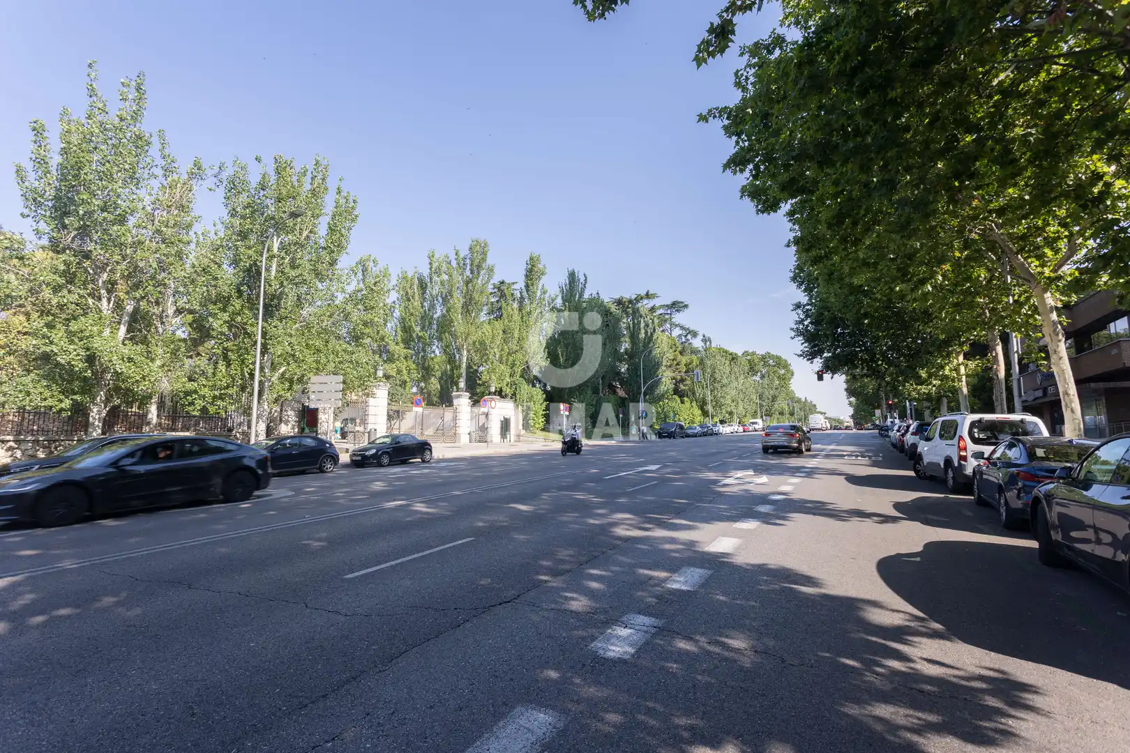 Exterior view of Flat for sale in Madrid  with Heating, Private garden and Storage room