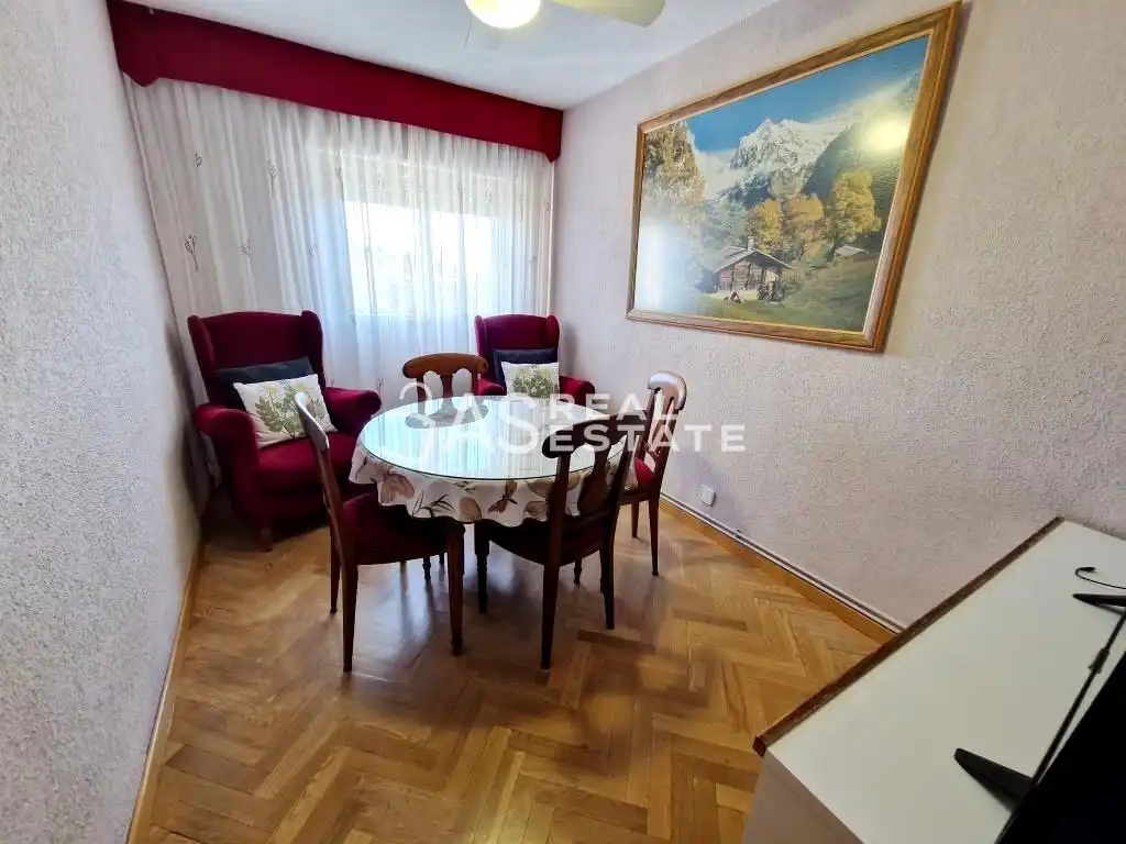 Wohnzimmer von Wohnung zum Verkauf in Móstoles mit Möbliert