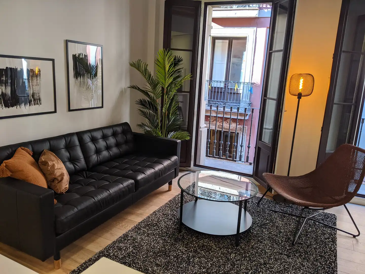 Sala de estar de Piso en venta en Barcelona con Aire acondicionado, Calefacción y Amueblado