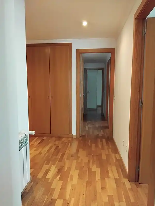 Piso en venta en A Coruña Capital  con Calefacción, Parquet y Trastero