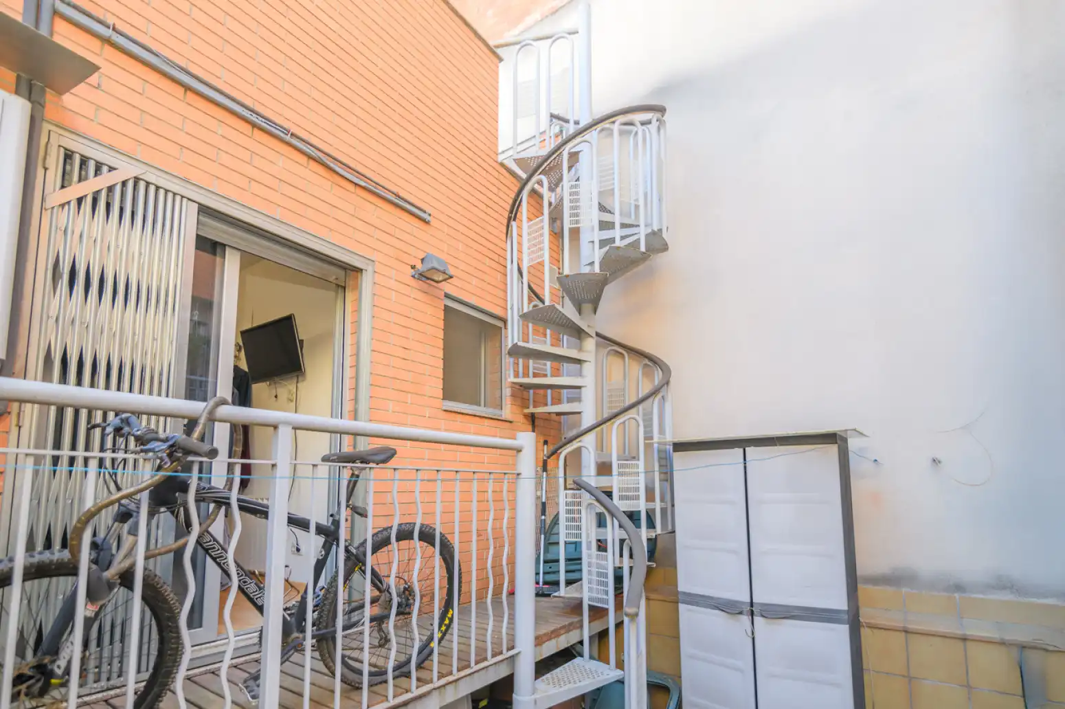 Balcony of Flat for sale in Sant Boi de Llobregat  with Parquet flooring and Terrace
