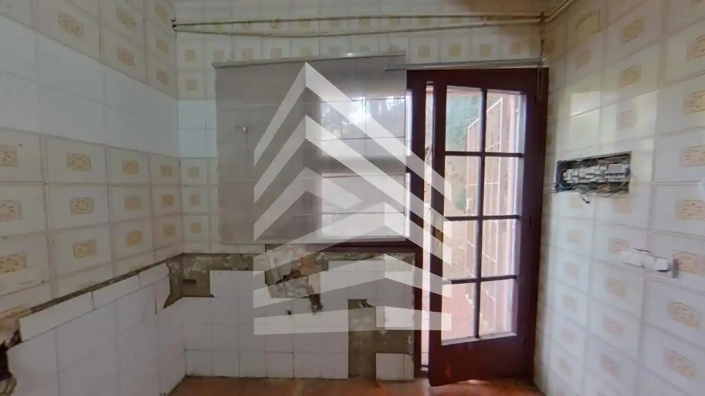 Casa amb piscina en venda a calle Mare de Déu de Montserrat, imagen 8