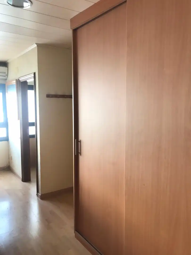 Bedroom of Industrial buildings for sale in Roda de Berà