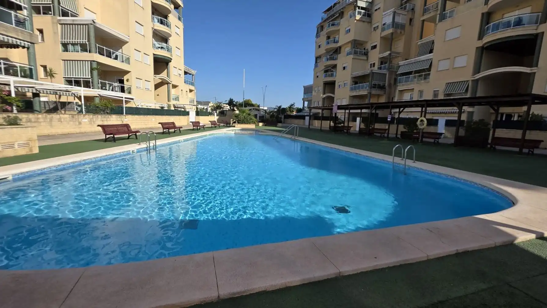Piscina de Piso en venta en Gandia con Aire acondicionado, Calefacción y Terraza
