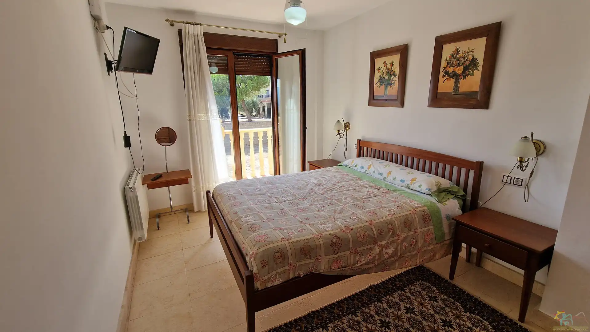 Schlafzimmer von Einfamilien-Reihenhaus zum Verkauf in Diezma mit Klimaanlage, Heizung und Privatgarten