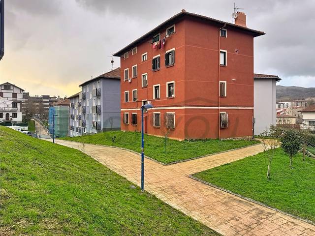 Piso en Venta en Barrio GAZTAÑO en Agustinak / Agustinas -  Markola