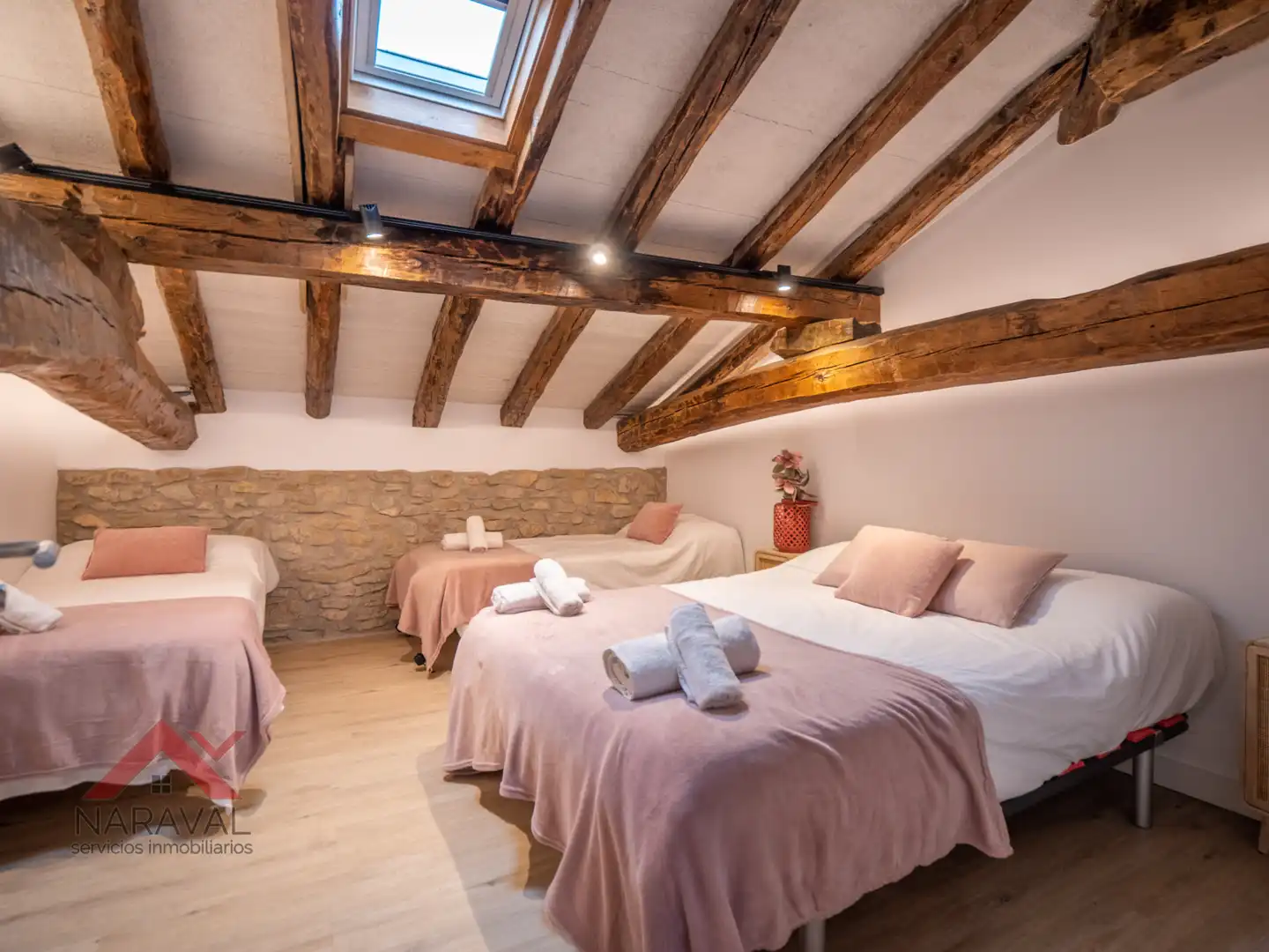 Dormitori de Casa o xalet en venda en Valdegovia / Gaubea amb Calefacció, Jardí privat i Terrassa