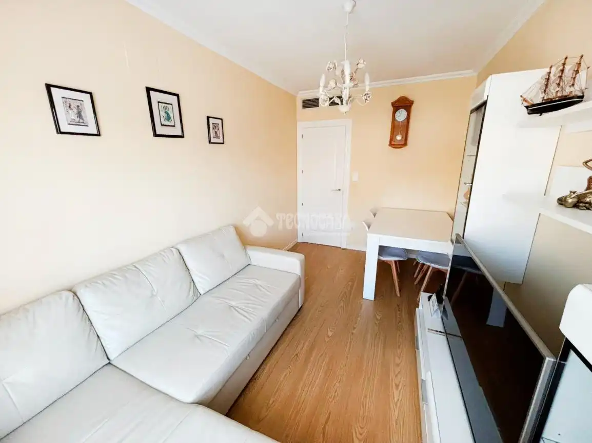 Sala d'estar de Pis en venda en Zaragoza amb Aire condicionat i Parquet