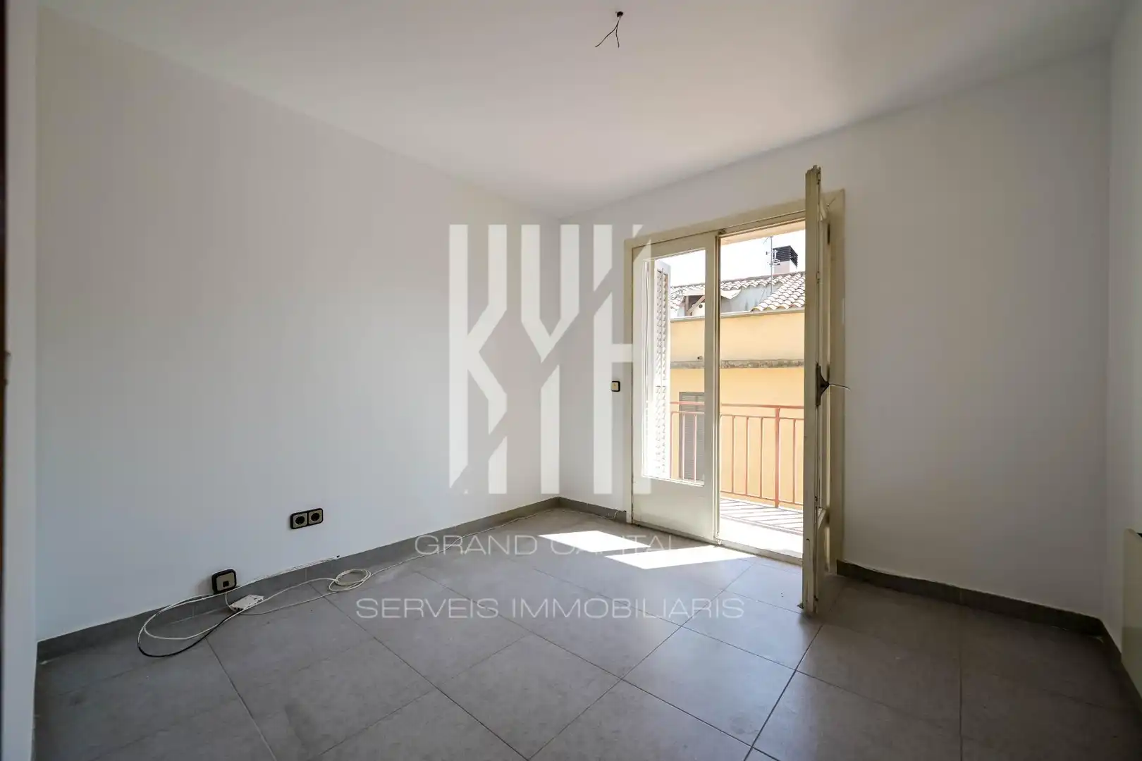 Balcony of Flat for sale in Salt  with Balcony