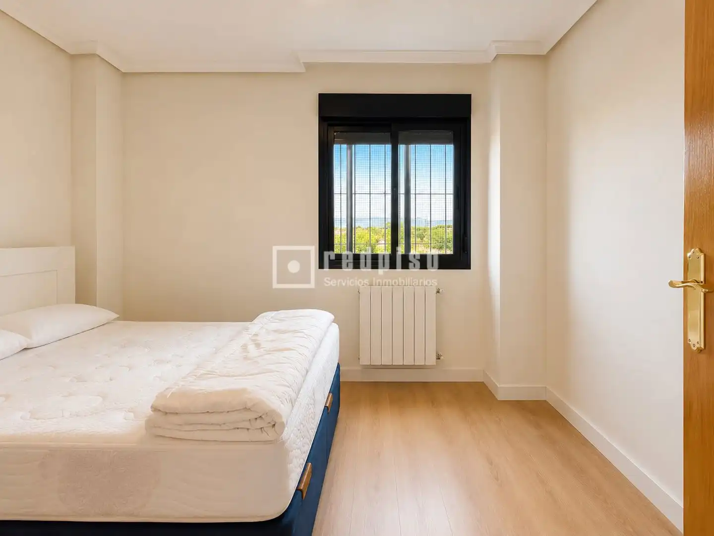 Bedroom of Flat for sale in Collado Villalba  with Air Conditioner, Heating and Private garden