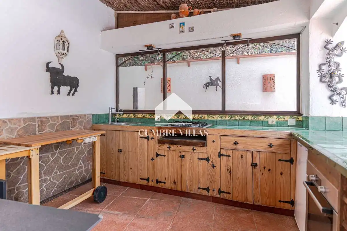 Küche von Country house zum Verkauf in Torrenueva Costa mit Privatgarten, Terrasse und Abstellraum