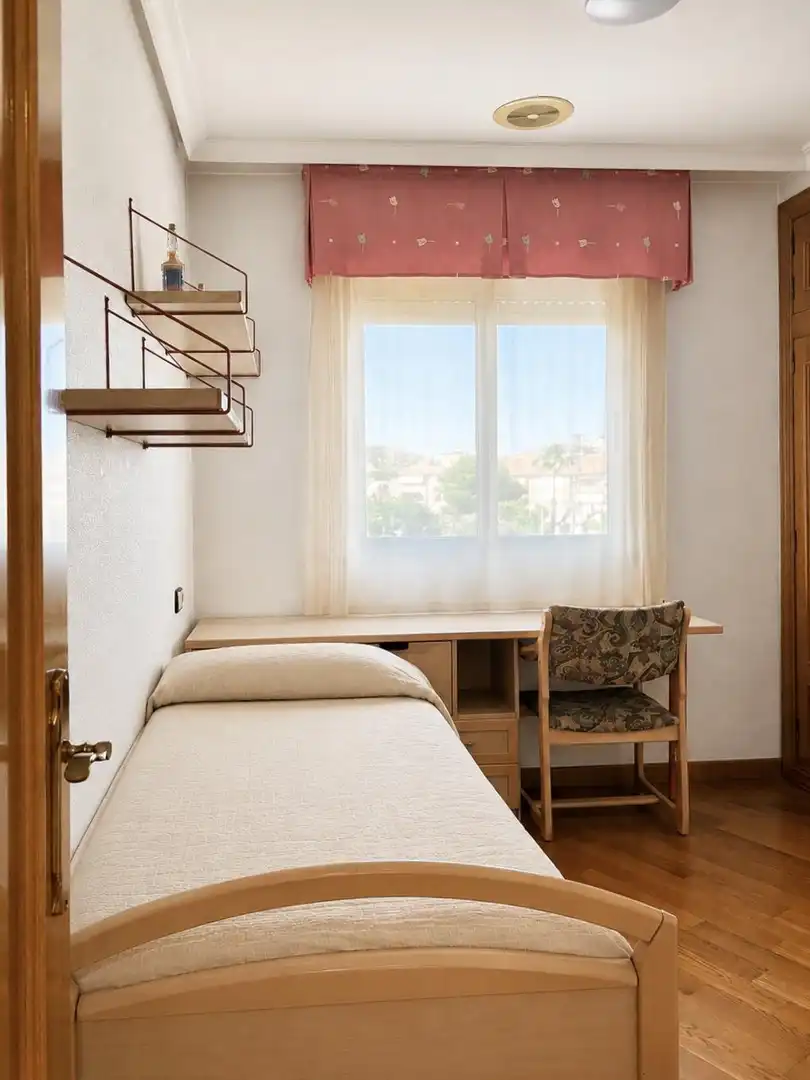 Bedroom of Flat for rent in Murcia  with Air Conditioner and Furnished