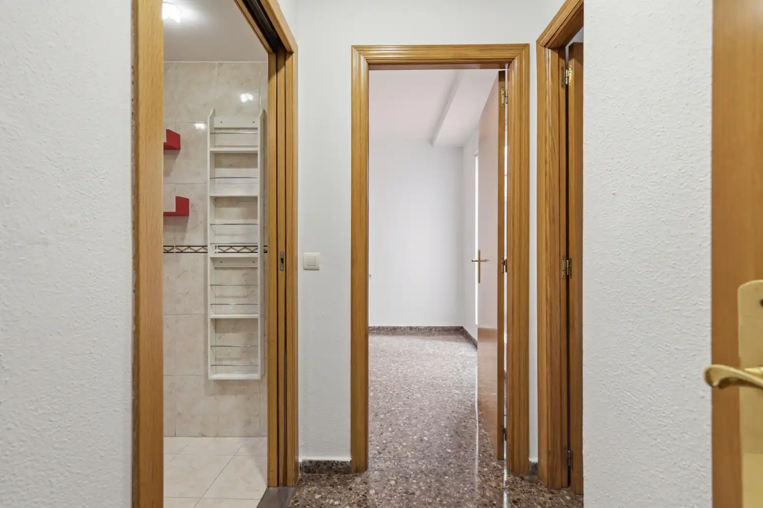 Wohnung zum Verkauf in Alaquàs mit Klimaanlage, Terrasse und Abstellraum